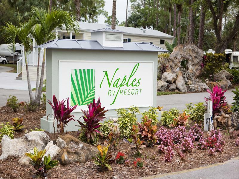 Naples Rv Resort Naples Manor Exterior photo