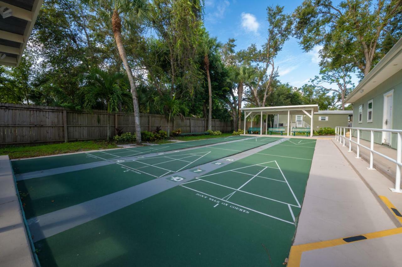 Naples Rv Resort Naples Manor Exterior photo